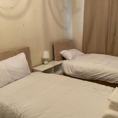 Grace Haven Villa Farnworth Dış mekan fotoğraf